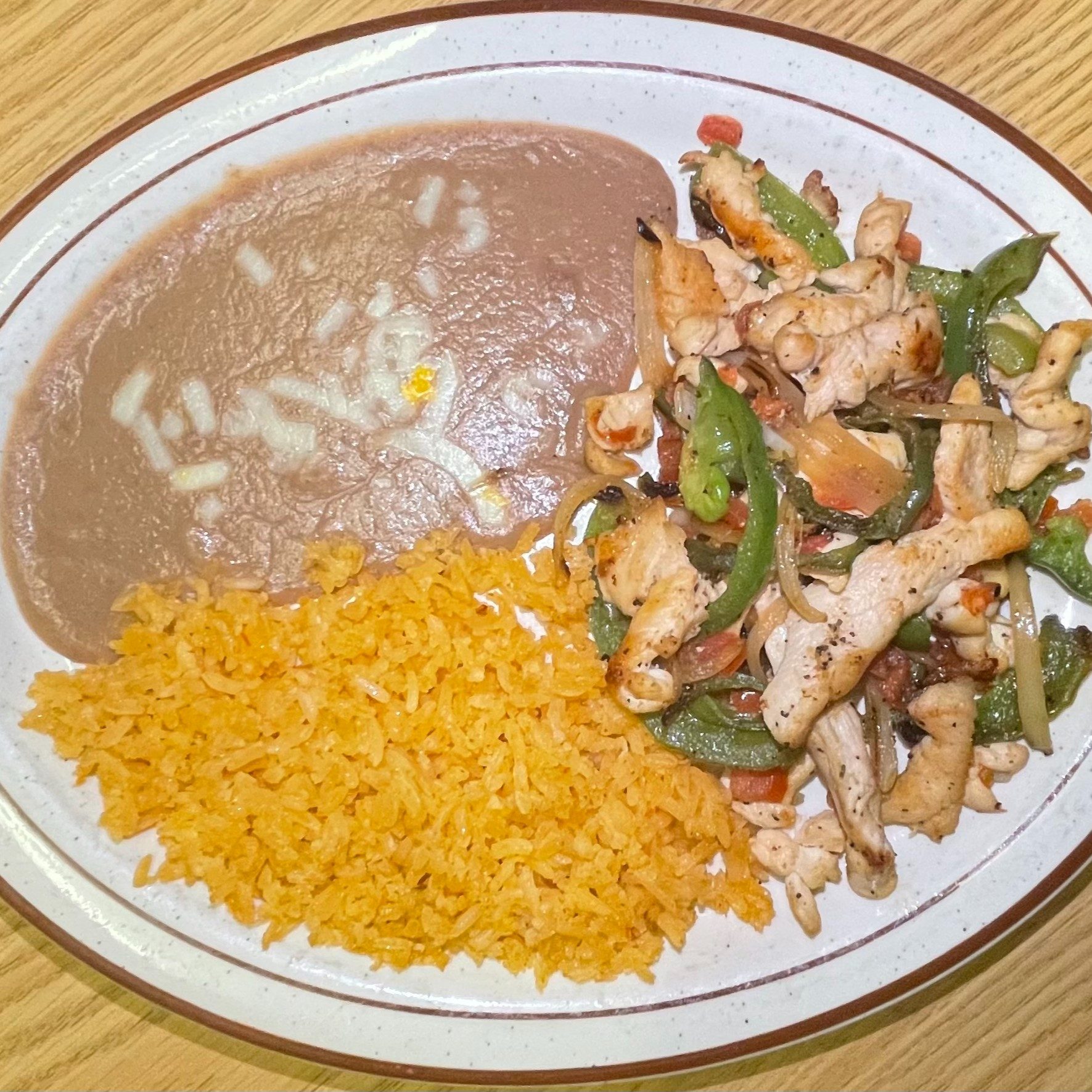 Carnitas De Res Or Chicken.